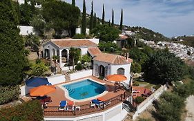 Villa Andalucia 3*